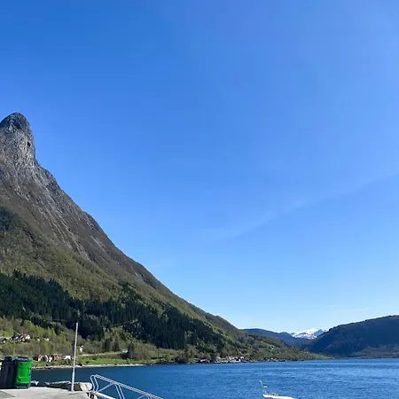 2 Bedroom Gorgeous In * Orsta