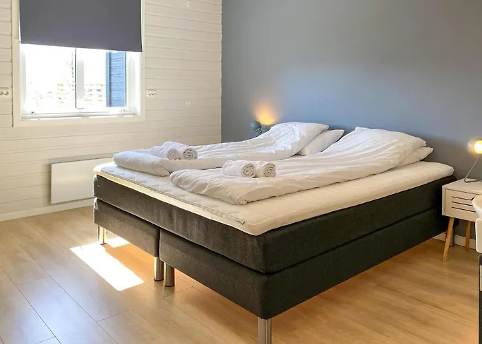 2 Bedroom Gorgeous In Feriehus Orsta