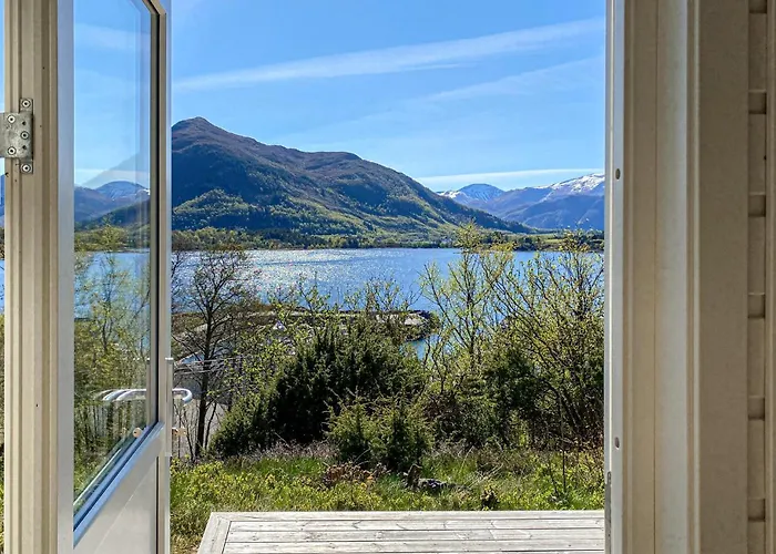 Feriehus 2 Bedroom Gorgeous In *